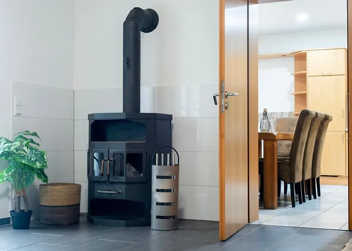 Work & Bedburg 公寓 *