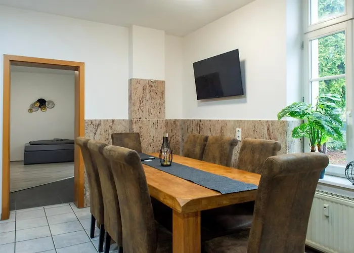 Work & Bedburg 公寓